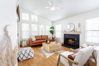 1231 Lost Point Lane, Oxnard, CA 93030