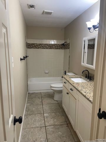 14015 Quarles, San Antonio, TX 78247