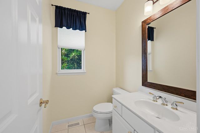 2292 Endovalley Drive, Anderson Twp, OH 45244