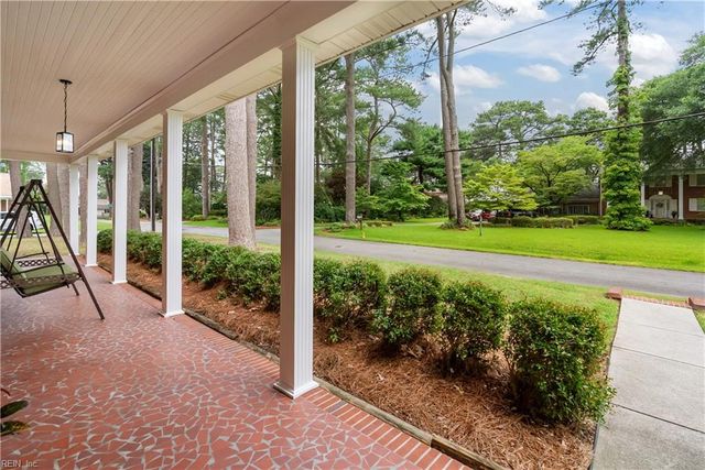 201 Pine BLF, Portsmouth, VA 23701