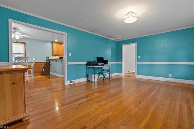 201 Pine BLF, Portsmouth, VA 23701