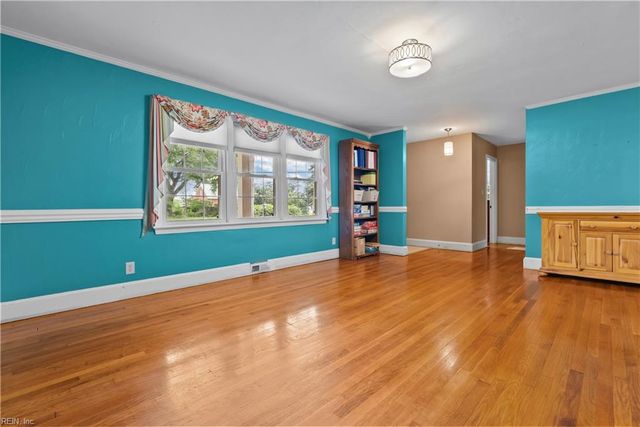 201 Pine BLF, Portsmouth, VA 23701