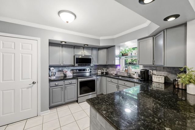 1302 Long Lick Pike, Georgetown, KY 40324