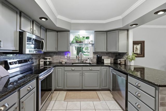 1302 Long Lick Pike, Georgetown, KY 40324