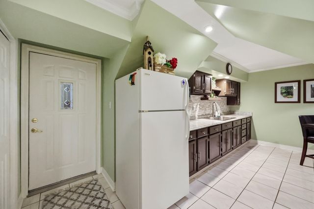 1302 Long Lick Pike, Georgetown, KY 40324