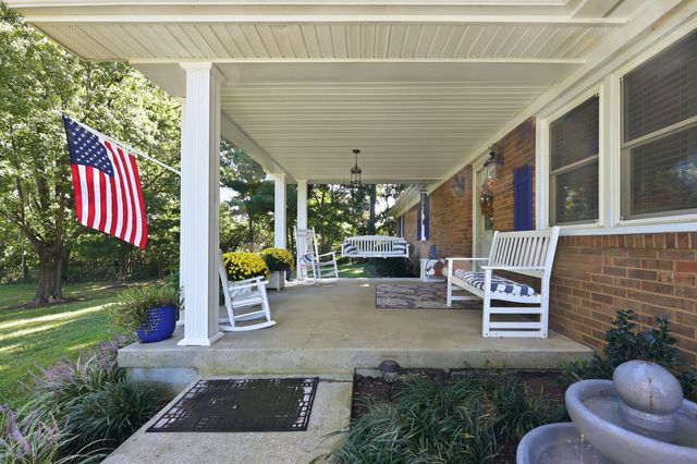 1302 Long Lick Pike, Georgetown, KY 40324