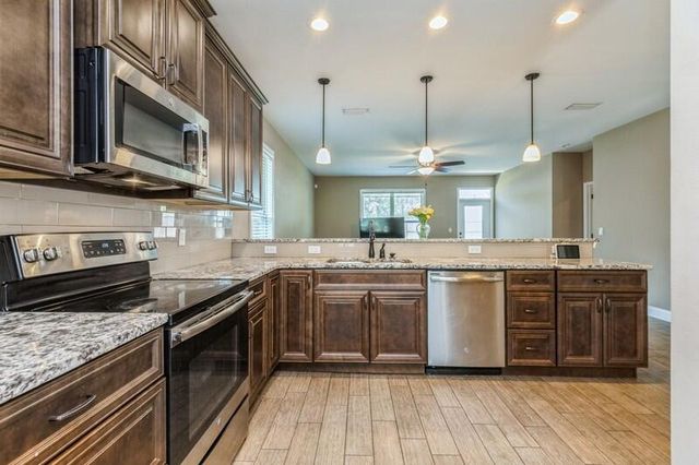 2B Newcastle Drive, Fort Walton Beach, FL 32547