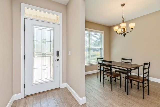 2B Newcastle Drive, Fort Walton Beach, FL 32547