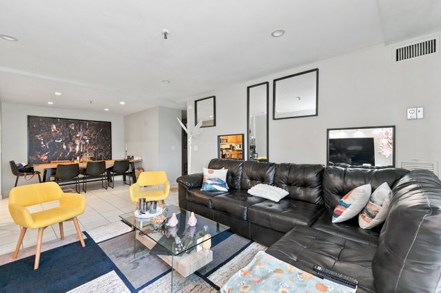 382 Ocean Ave 308, Revere, MA 02151