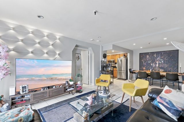 382 Ocean Ave 308, Revere, MA 02151