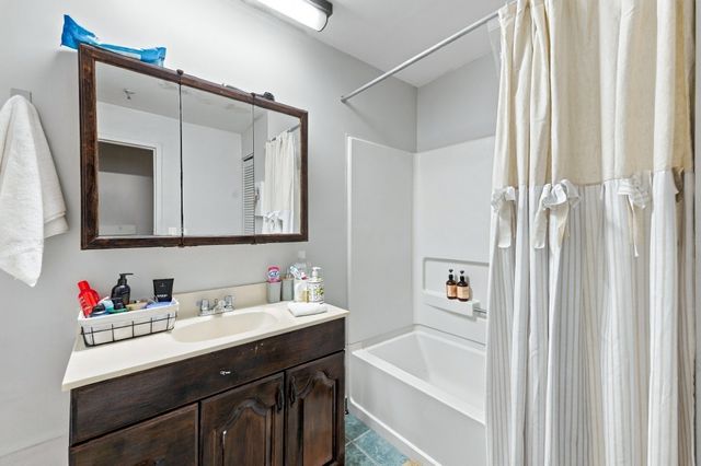 382 Ocean Ave 308, Revere, MA 02151