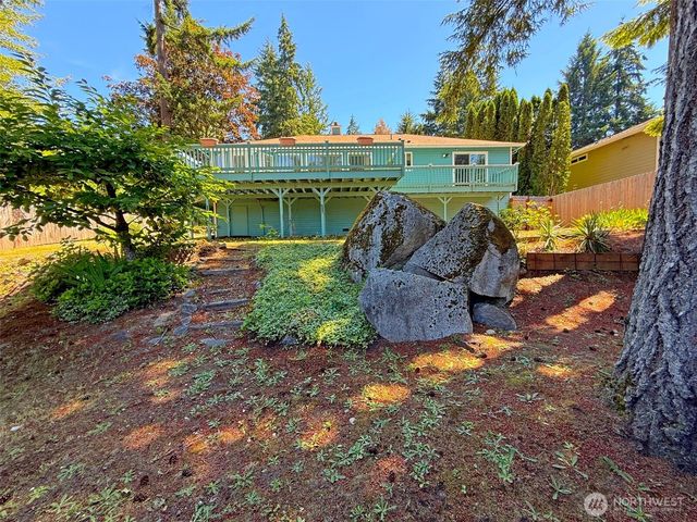 12901 Avante Drive, Silverdale, WA 98383