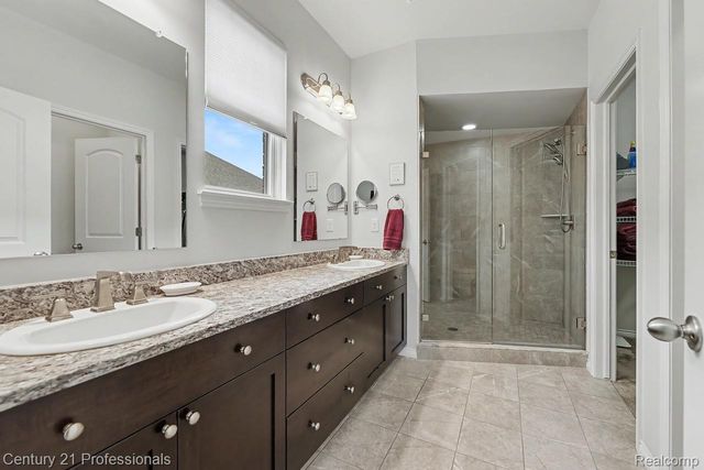 49455 Messara Drive, Macomb Township, MI 48042