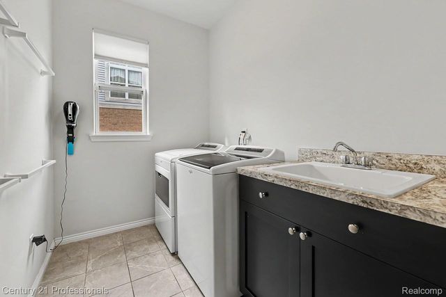 49455 Messara Drive, Macomb Township, MI 48042