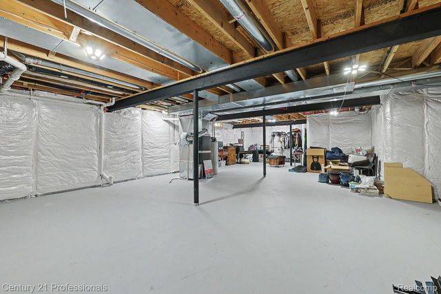 49455 Messara Drive, Macomb Township, MI 48042