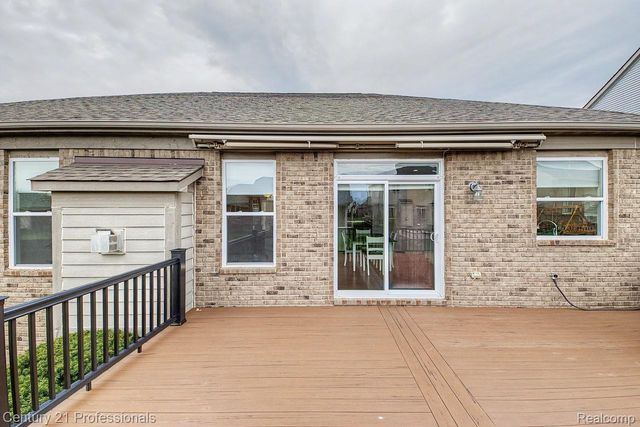 49455 Messara Drive, Macomb Township, MI 48042