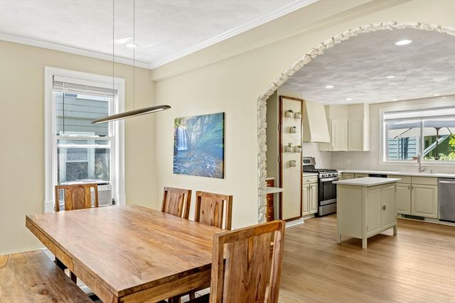 22 Beach Ave, Swampscott, MA 01907