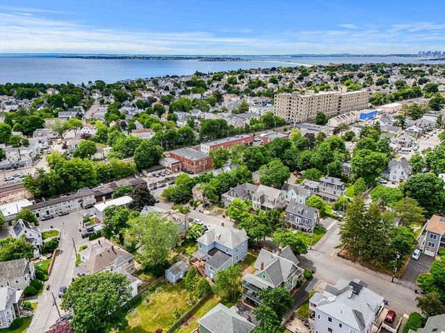 22 Beach Ave, Swampscott, MA 01907