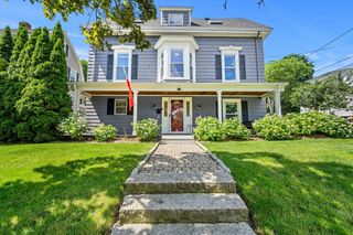 22 Beach Ave, Swampscott, MA 01907