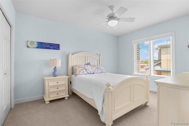 31 Kreger Drive, Wyandotte, MI 48192