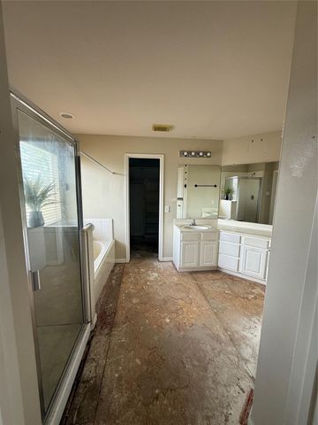 3839 Golden Willow Court, Katy, TX 77449