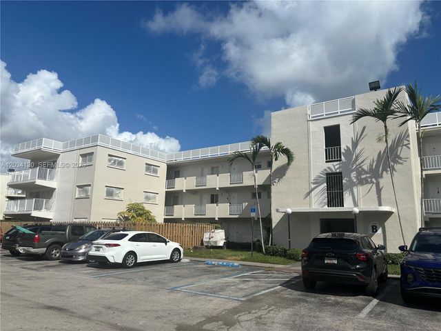 7701 SW 88th St B224, Miami, FL 33156