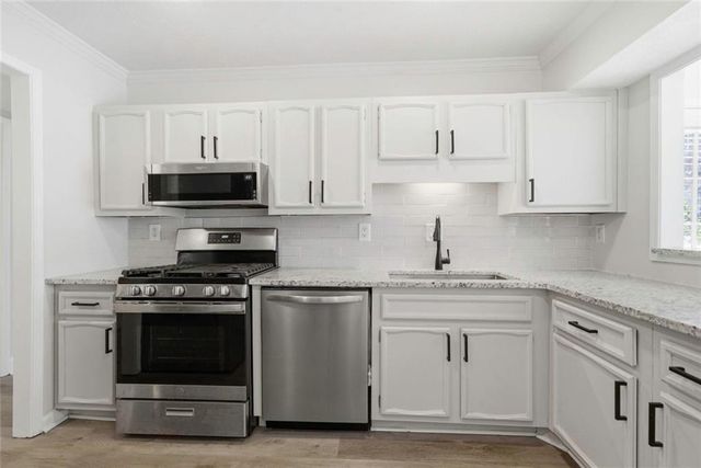 402 SE Countryside SE Place 402, Smyrna, GA 30080