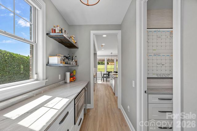 9896 Manor View Drive NW, Concord, NC 28027