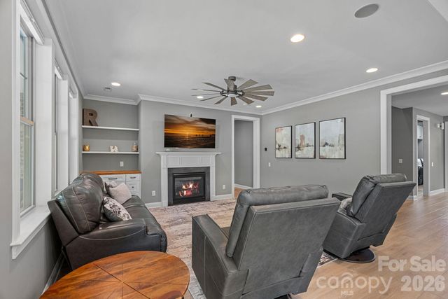 9896 Manor View Drive NW, Concord, NC 28027