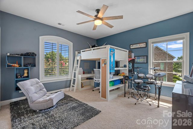 9896 Manor View Drive NW, Concord, NC 28027