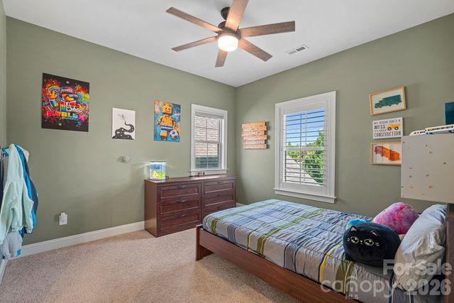 9896 Manor View Drive NW, Concord, NC 28027