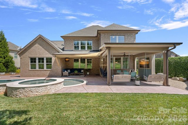 9896 Manor View Drive NW, Concord, NC 28027