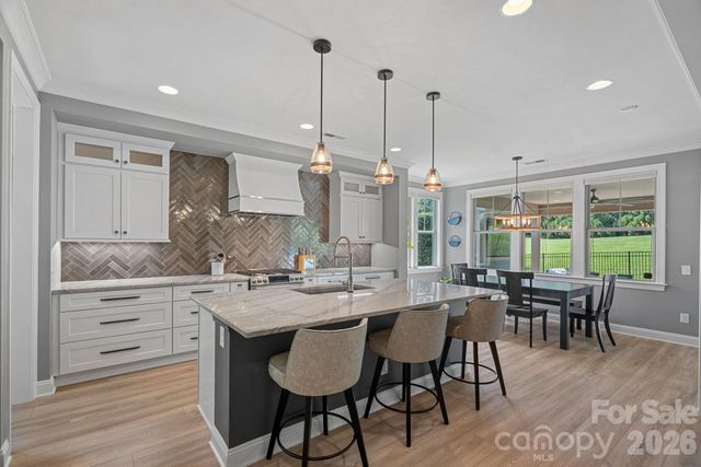 9896 Manor View Drive NW, Concord, NC 28027