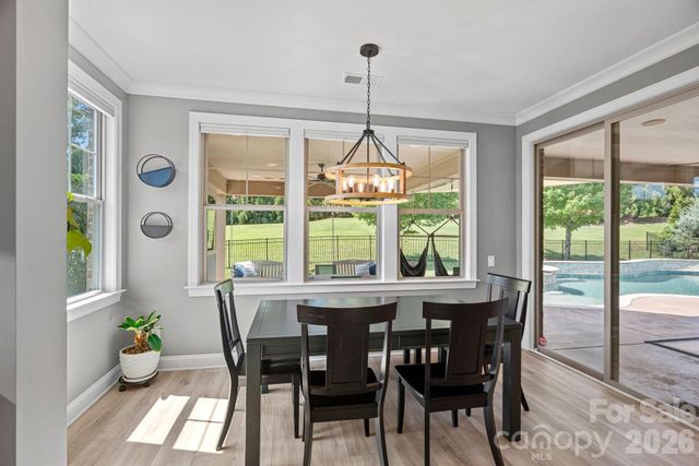 9896 Manor View Drive NW, Concord, NC 28027