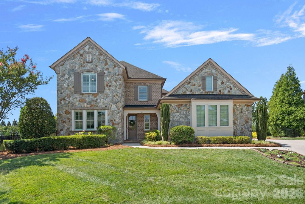 9896 Manor View Drive NW, Concord, NC 28027