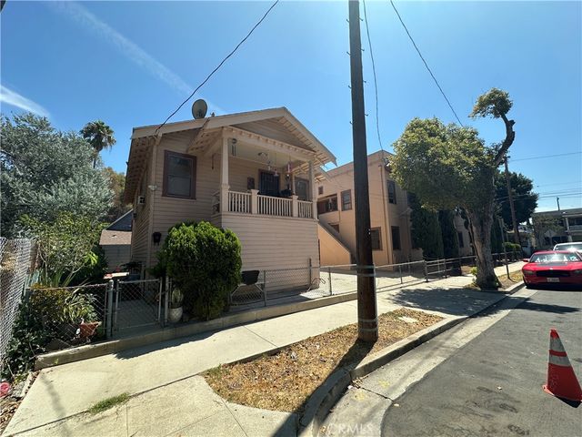 2134 Magnolia, Los Angeles, CA 90007