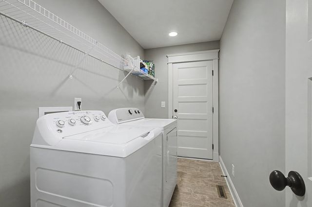 177 Pima Trl, Lebanon, TN 37087