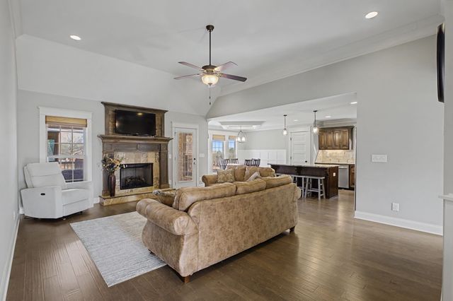 177 Pima Trl, Lebanon, TN 37087