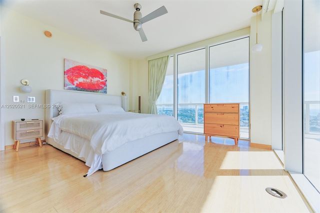 450 Alton Rd 2810, Miami Beach, FL 33139