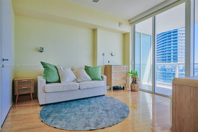 450 Alton Rd 2810, Miami Beach, FL 33139