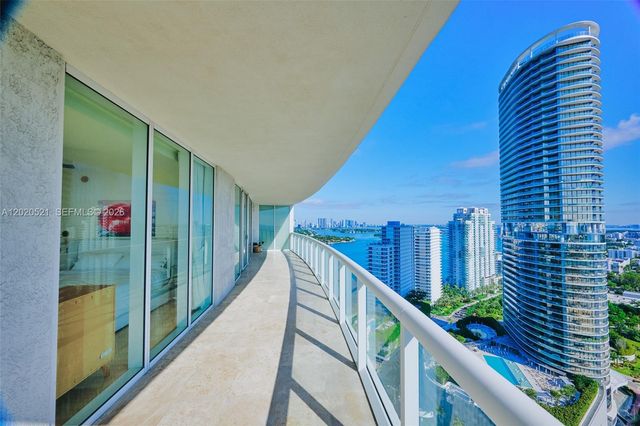 450 Alton Rd 2810, Miami Beach, FL 33139