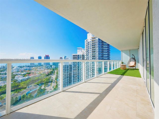 450 Alton Rd 2810, Miami Beach, FL 33139