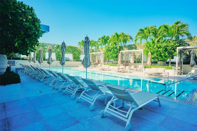 450 Alton Rd 2810, Miami Beach, FL 33139