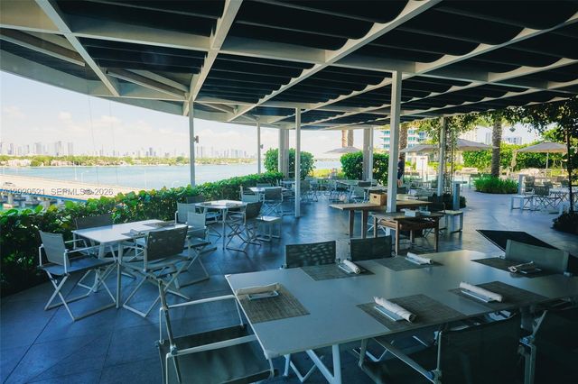450 Alton Rd 2810, Miami Beach, FL 33139