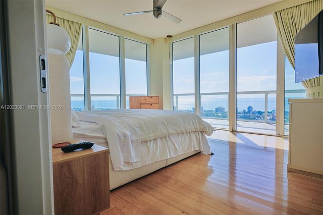 450 Alton Rd 2810, Miami Beach, FL 33139