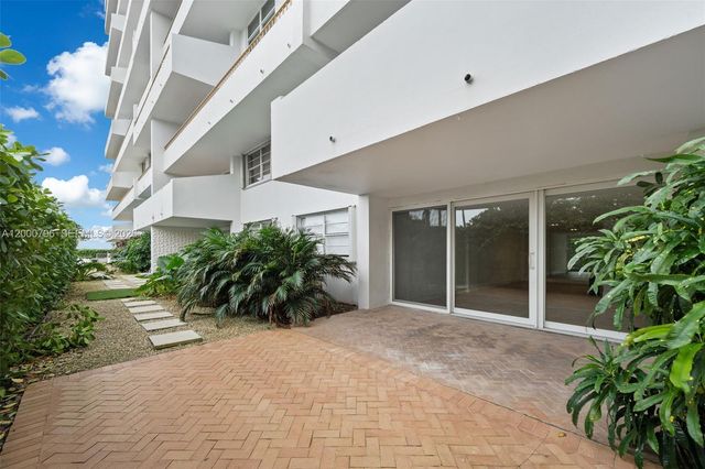 177 Ocean Lane Dr 106, Key Biscayne, FL 33149