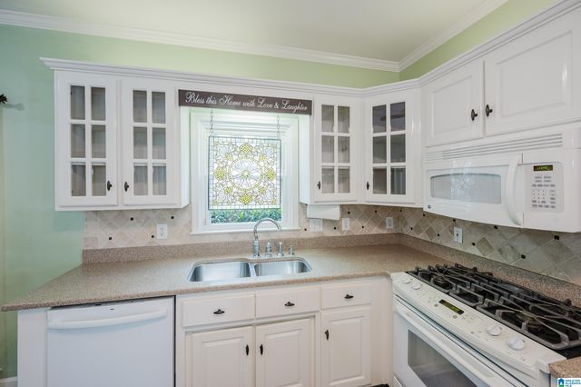 3888 RIPPLE LEAF CIRCLE, Hoover, AL 35216
