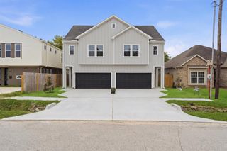 4354 Clover Street A, Houston, TX 77051