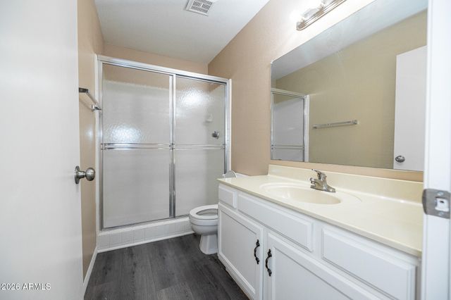 542 S HIGLEY Road 104, Mesa, AZ 85206