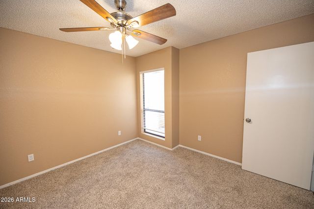 542 S HIGLEY Road 104, Mesa, AZ 85206